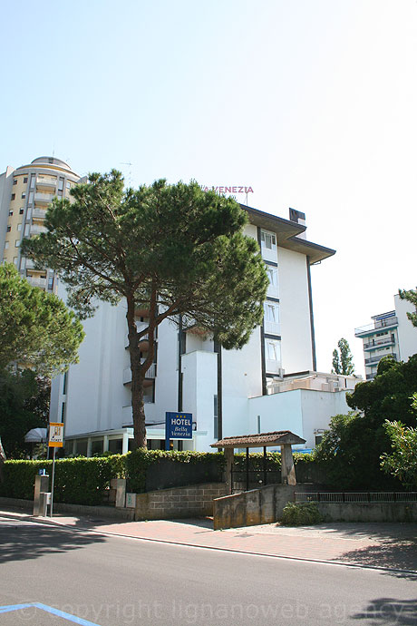 Das Hotel Bella Venezia von Lignano Pineta foto