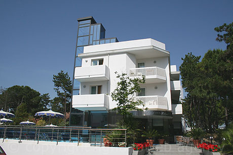 Das Hotel Bellevue von Lignano Pineta foto