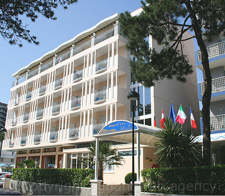 Das Hotel Croce Di Malta von Lignano Pineta foto