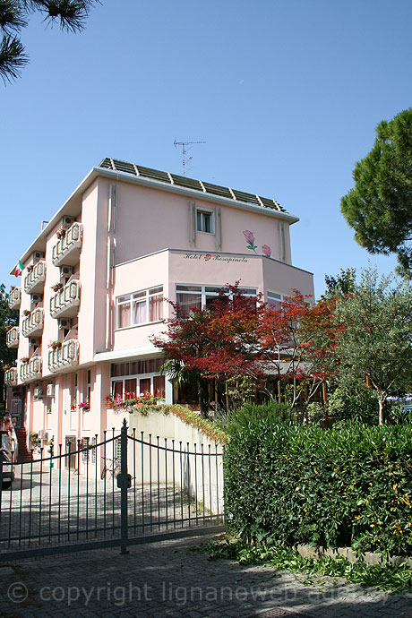 Das Hotel Rosa Pineta von Lignano Pineta foto