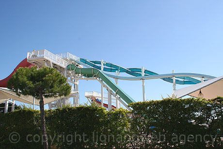 Riesenrutsche im Aquasplash Lignano Sabbiadoro foto